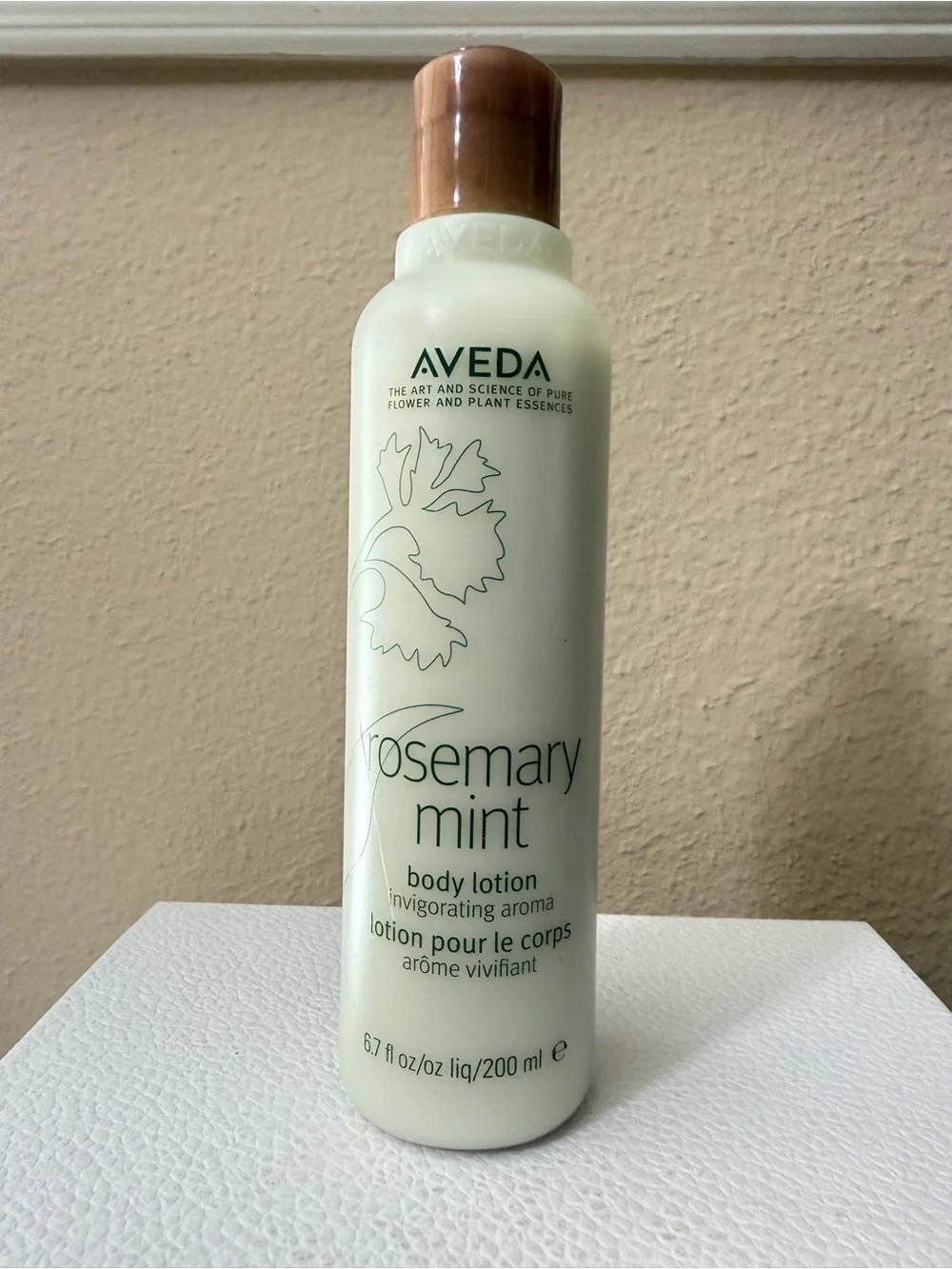 AVEDA Rosemary Mint Body Lotion - Full Size NEW- 200ml
